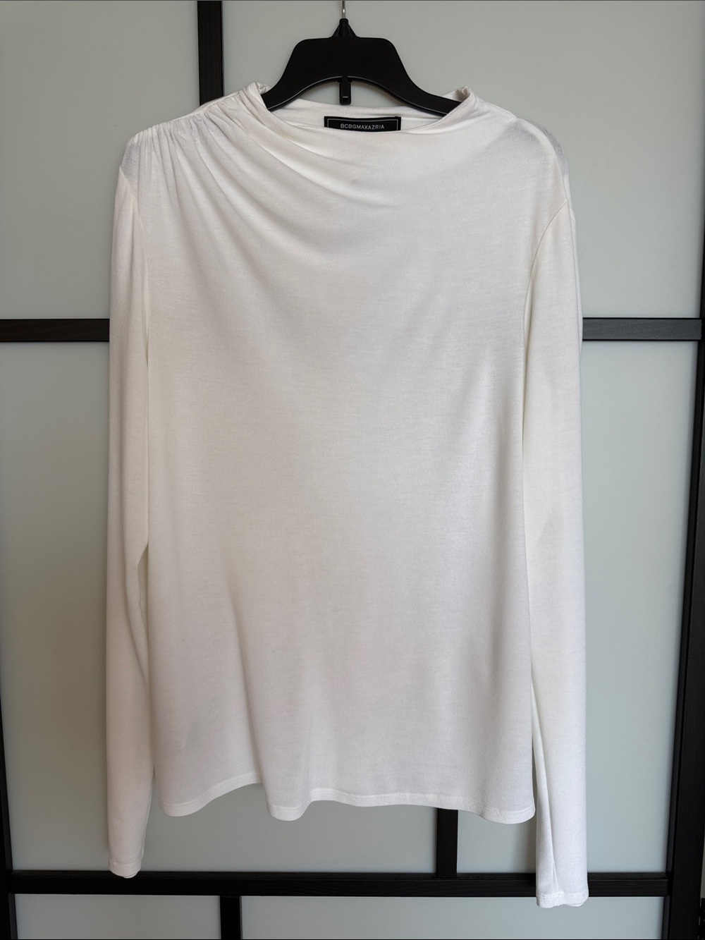 🤍 BCBGMAXAZRIA Asymmetrical Ruched Long Sleeve Top - Ivory/Cream M